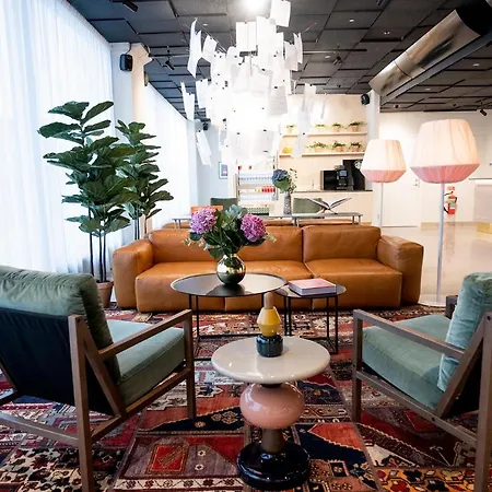 Biz Apartment Bromma-3